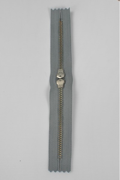 ZIP059 3號拉鏈  雙頭上下拉拉鏈   紅古銅牙拉鏈款式  密尾拉鏈  不設單獨拉鍊訂購 細節-2